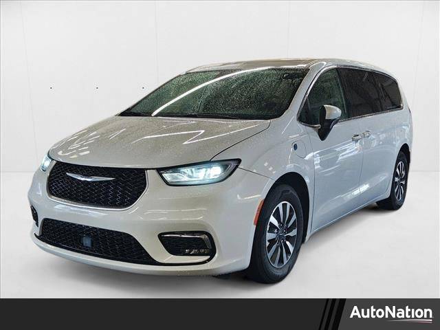 2023 Chrysler Pacifica Hybrid Touring L — Minivan — 38,089 mi — Columbus, GA