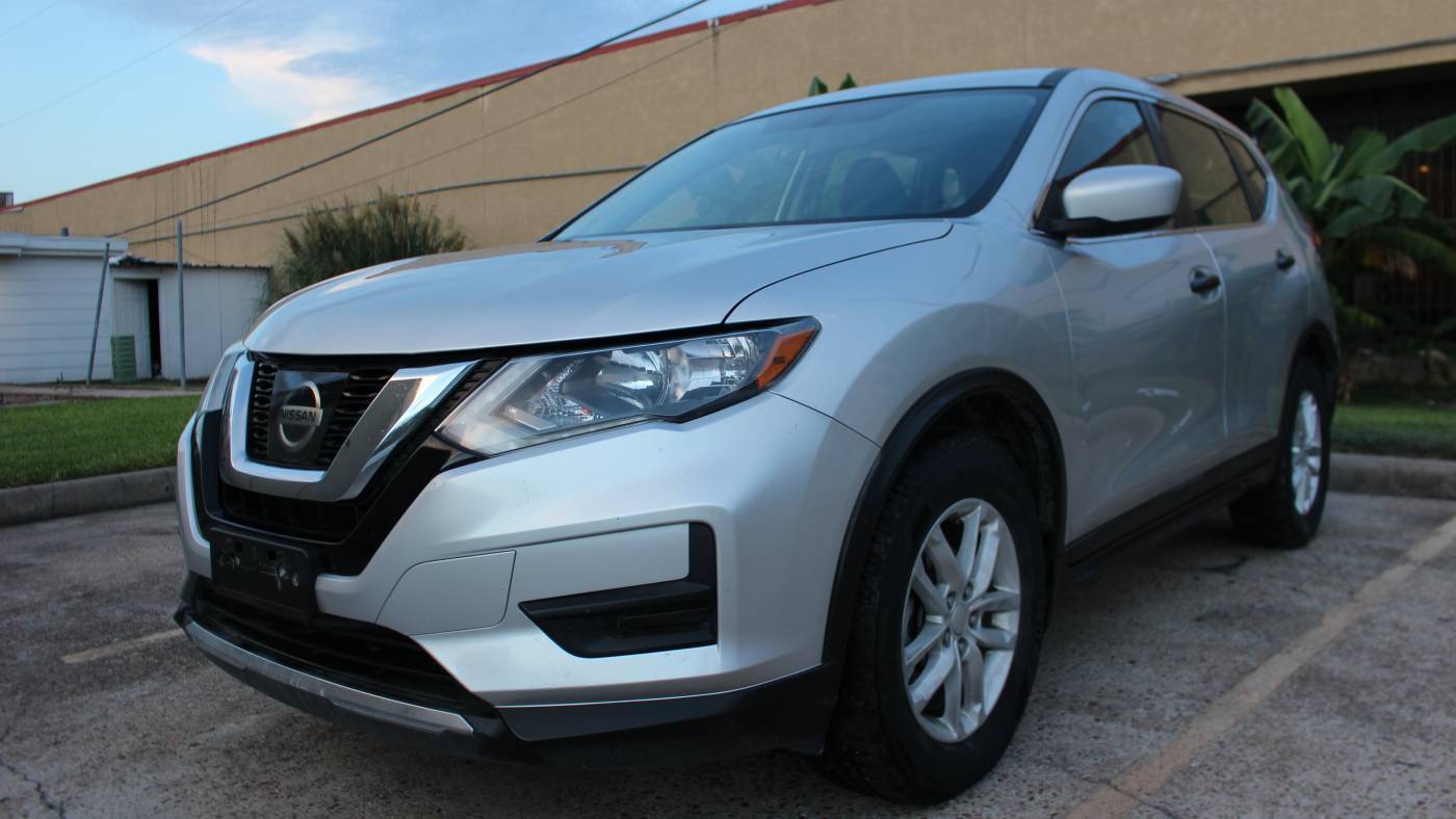 2016 Nissan Rogue SV — SUV — 82,274 mi — Houston, TX