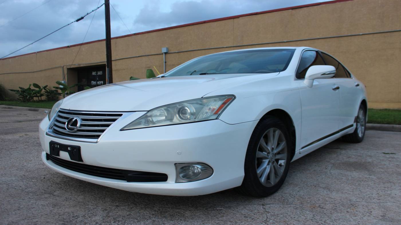 2011 Lexus ES ES 350 — Sedan — 139,668 mi — Houston, TX
