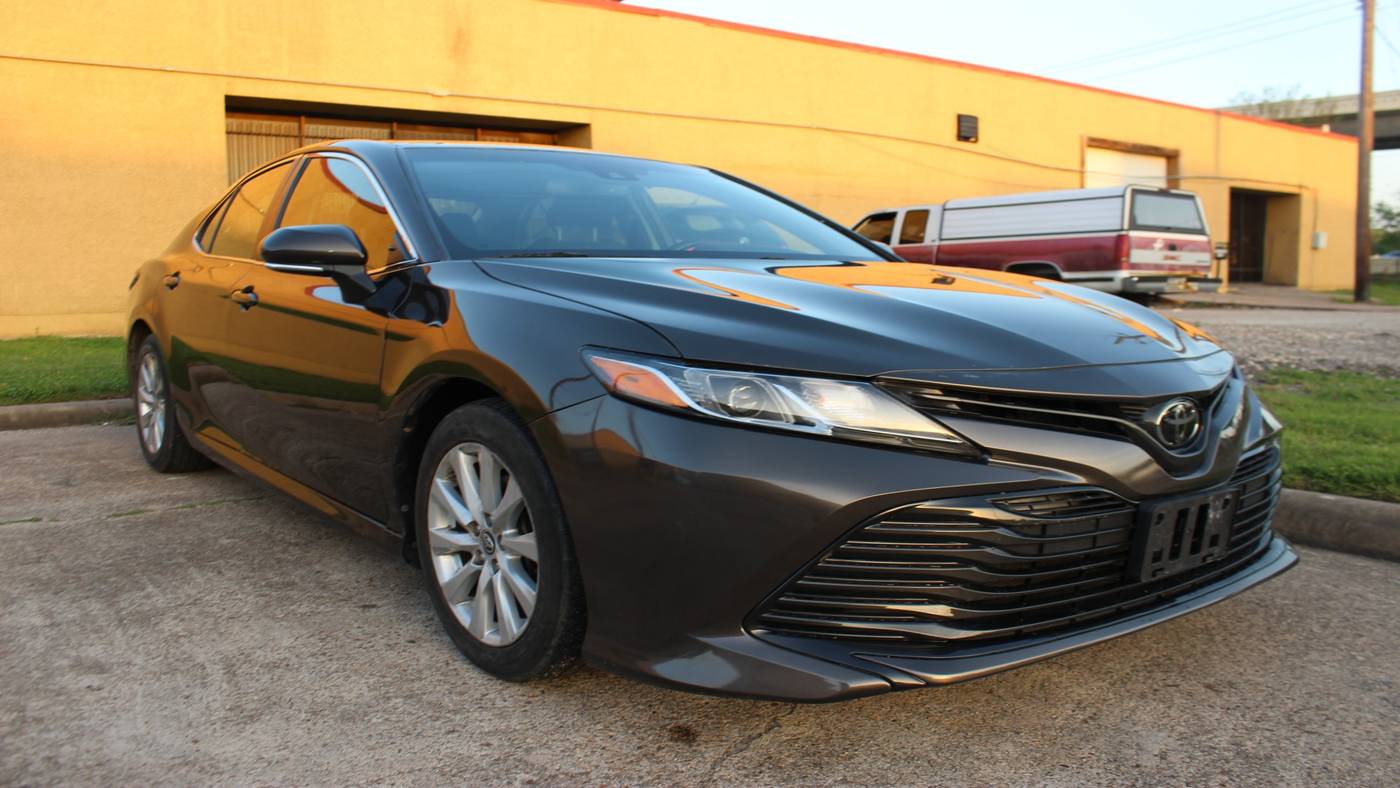 2018 Toyota Camry LE — Sedan — 76,682 mi — Houston, TX
