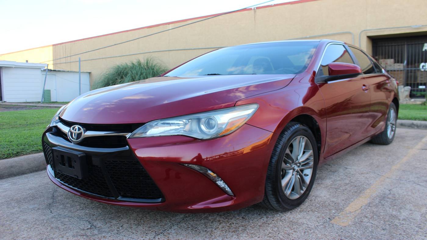 2017 Toyota Camry XLE — Sedan — 68,182 mi — Houston, TX