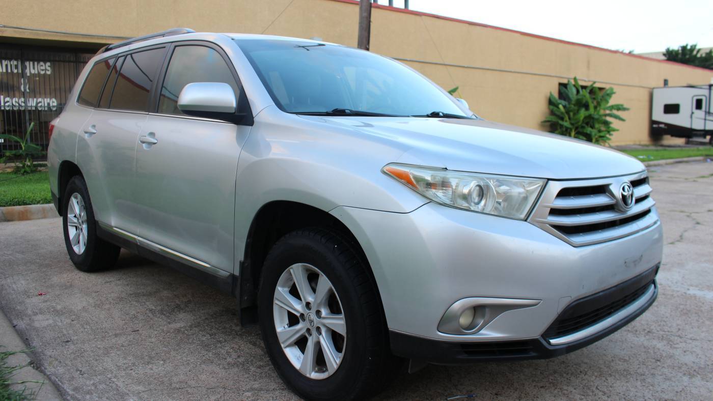 2013 Toyota Highlander SE