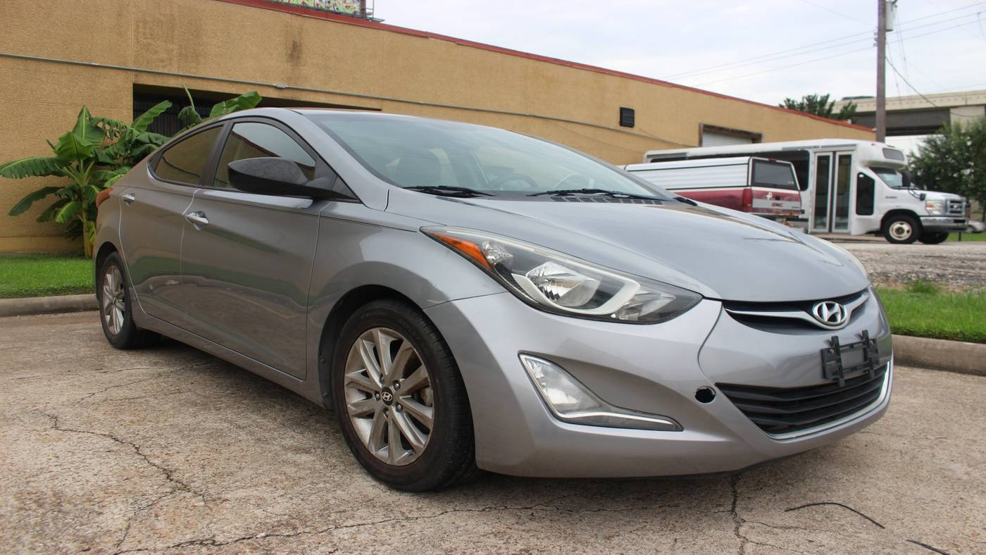 2014 Hyundai Elantra SE — Sedan — 133,872 mi — Houston, TX