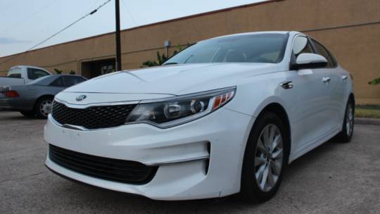 2017 Kia Optima LX — Sedan — 104,865 mi — Houston, TX