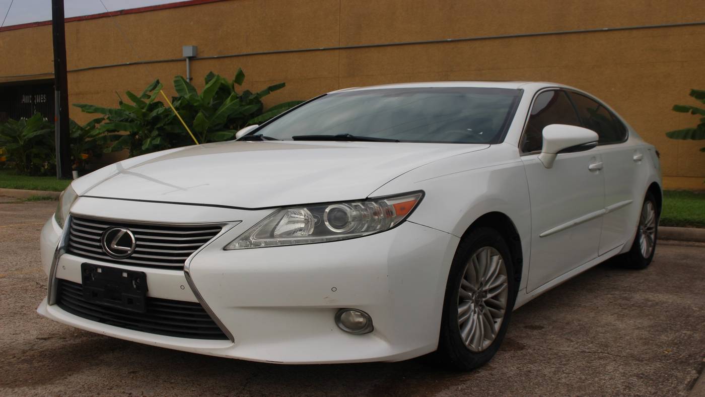 2013 Lexus ES ES 350 — Sedan — 123,379 mi — Houston, TX