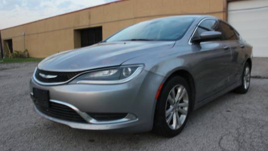 2015 Chrysler 200 Limited — Sedan — 119,830 mi — Houston, TX