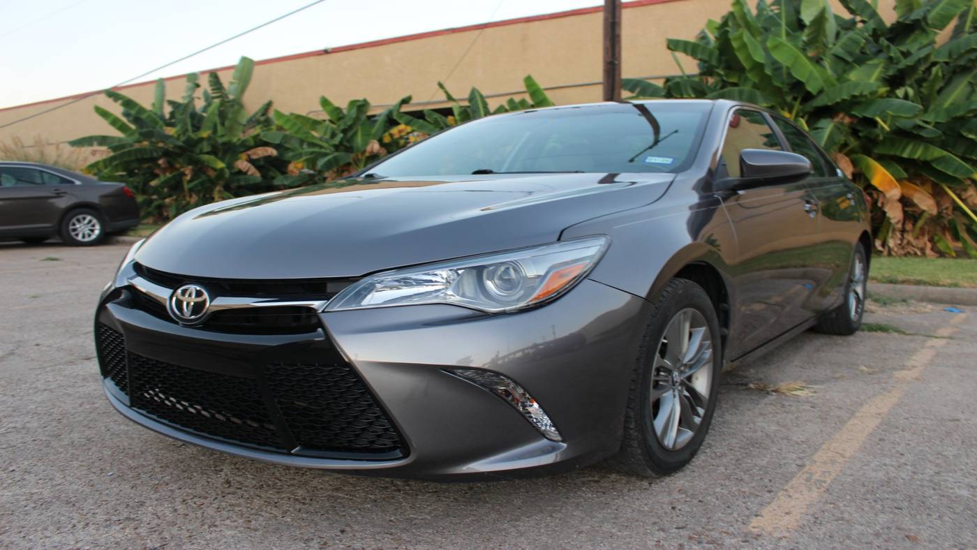 2016 Toyota Camry XLE — Sedan — 92,895 mi — Houston, TX