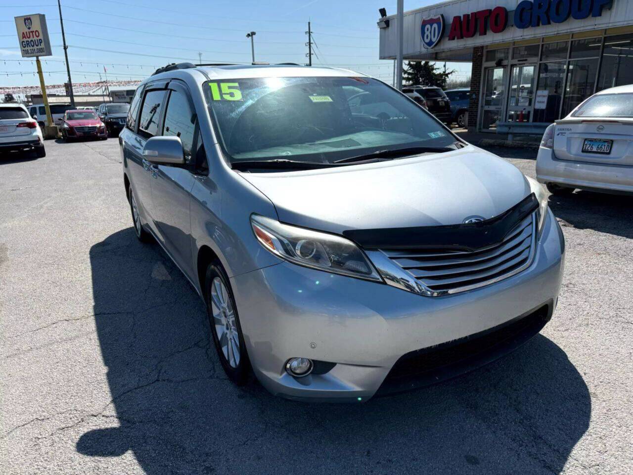 2015 Toyota Sienna Limited — Minivan — 141,589 mi — Hazel Crest, IL