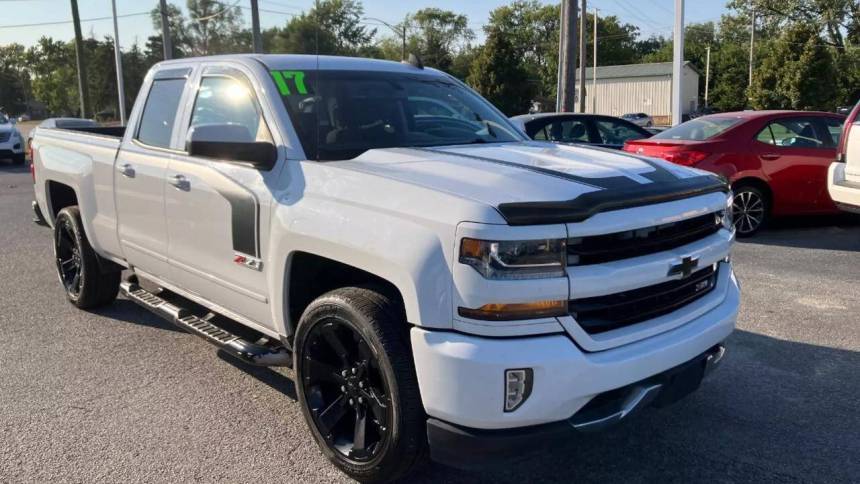 2017 Chevrolet Silverado 1500 LT — Pickup Truck — 109,913 mi — Hazel Crest, IL