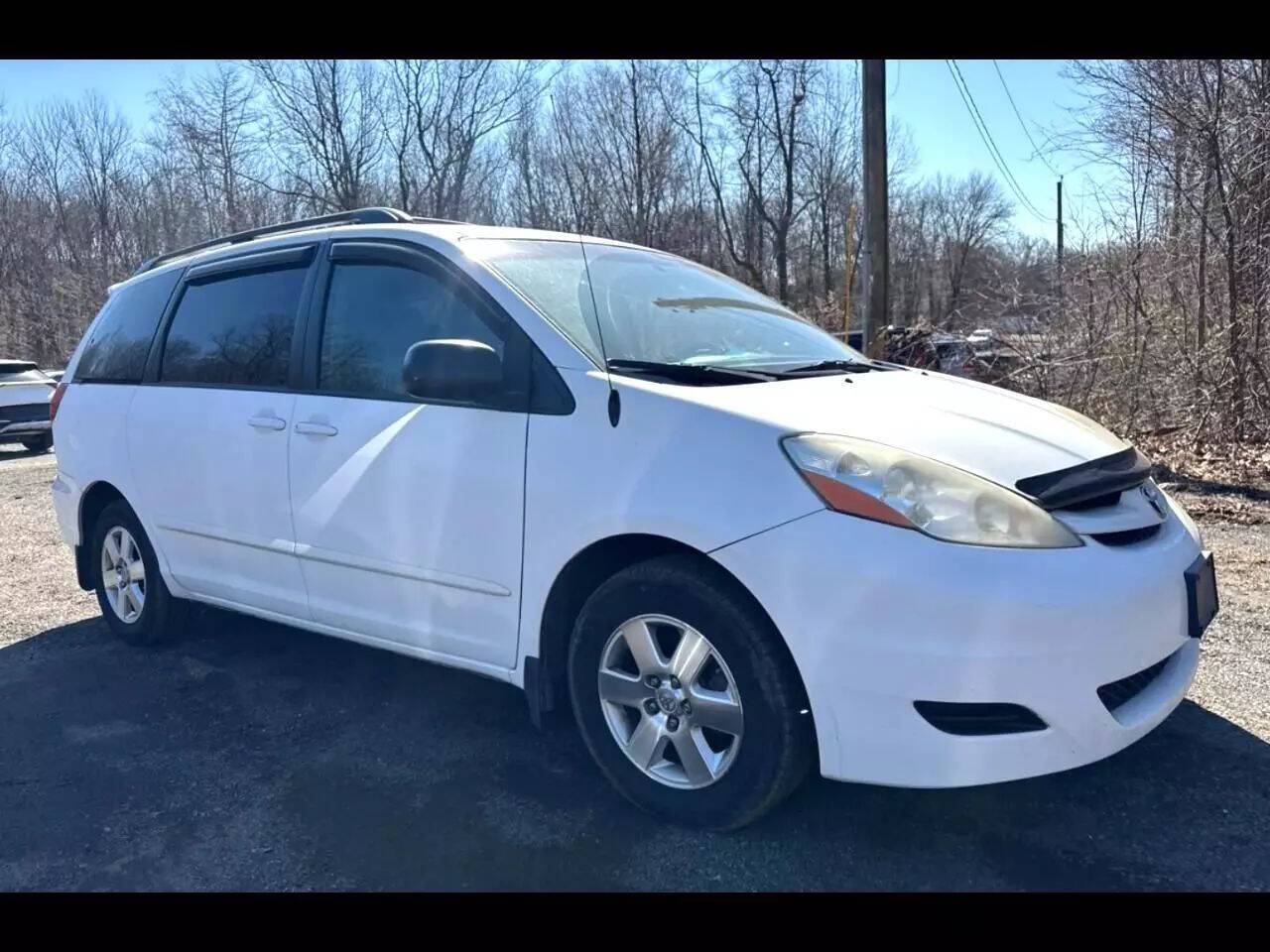 2008 Toyota Sienna LE — Minivan — 101,444 mi — Hazel Crest, IL