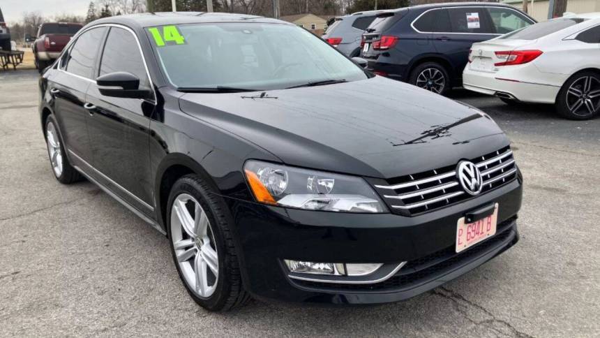 2014 Volkswagen Passat SEL Premium — Sedan — 135,305 mi — Hazel Crest, IL