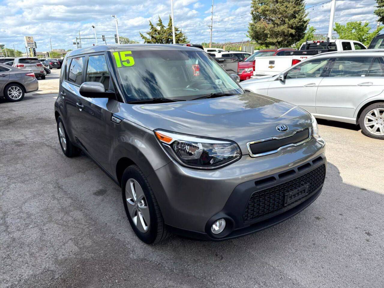 2015 Kia Soul Base — Hatchback — 104,455 mi — Hazel Crest, IL