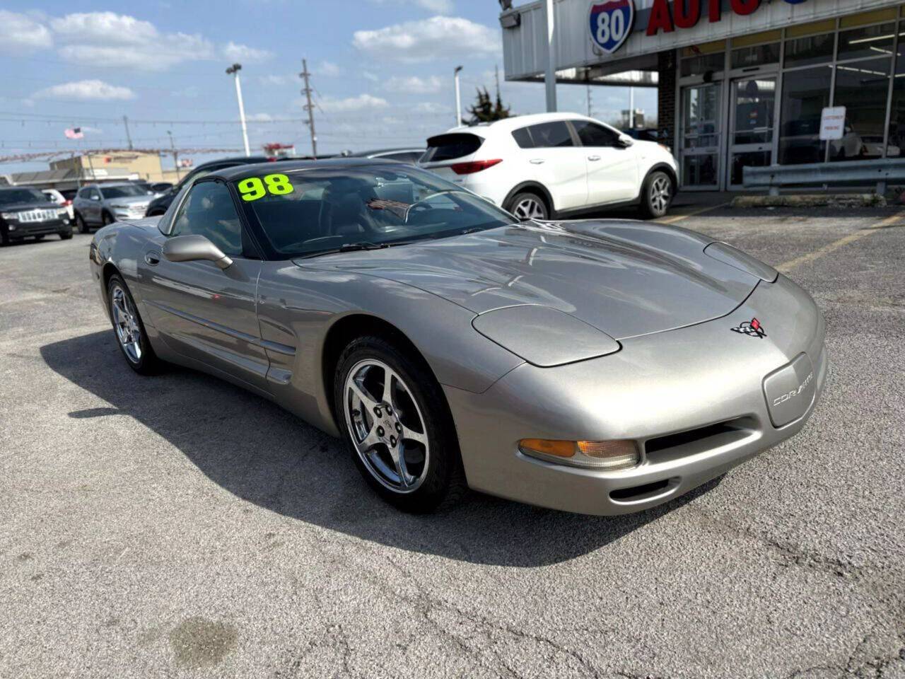 1998 Chevrolet Corvette Base — Coupe — 84,830 mi — Hazel Crest, IL