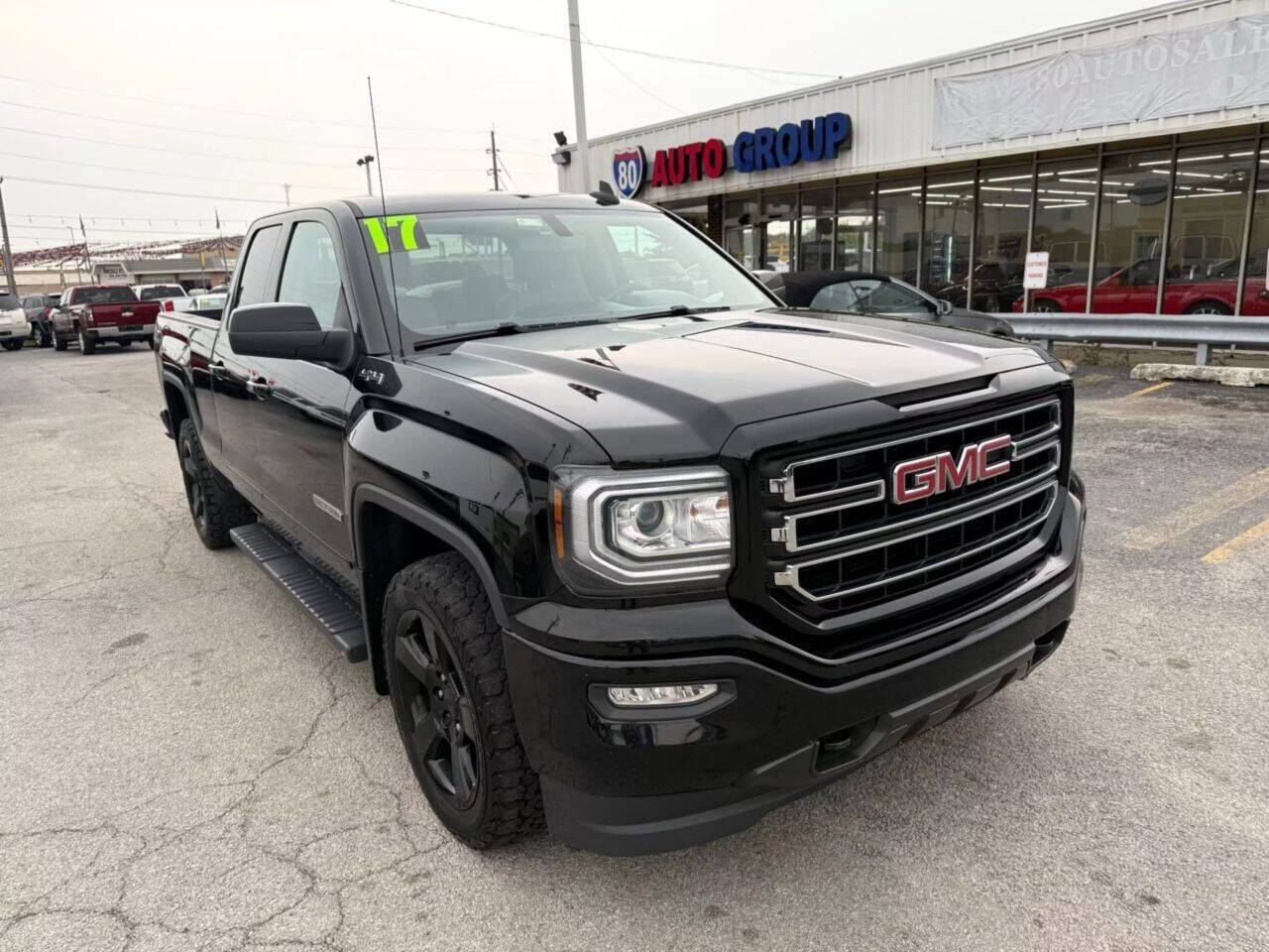 2017 GMC Sierra 1500 Base — Pickup Truck — 105,999 mi — Hazel Crest, IL
