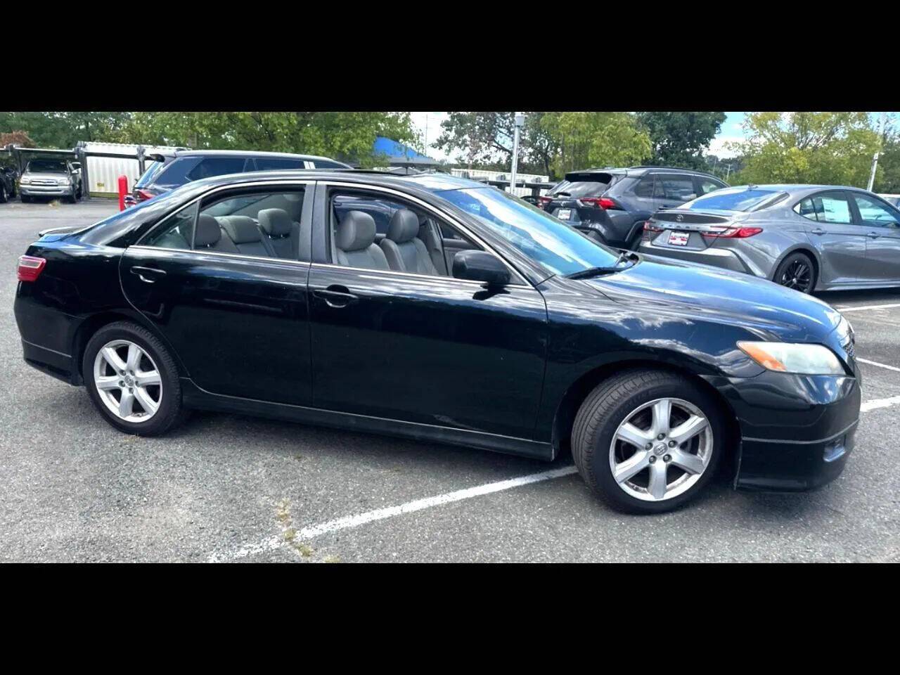 2009 Toyota Camry LE V6 — Sedan — 104,791 mi — Hazel Crest, IL