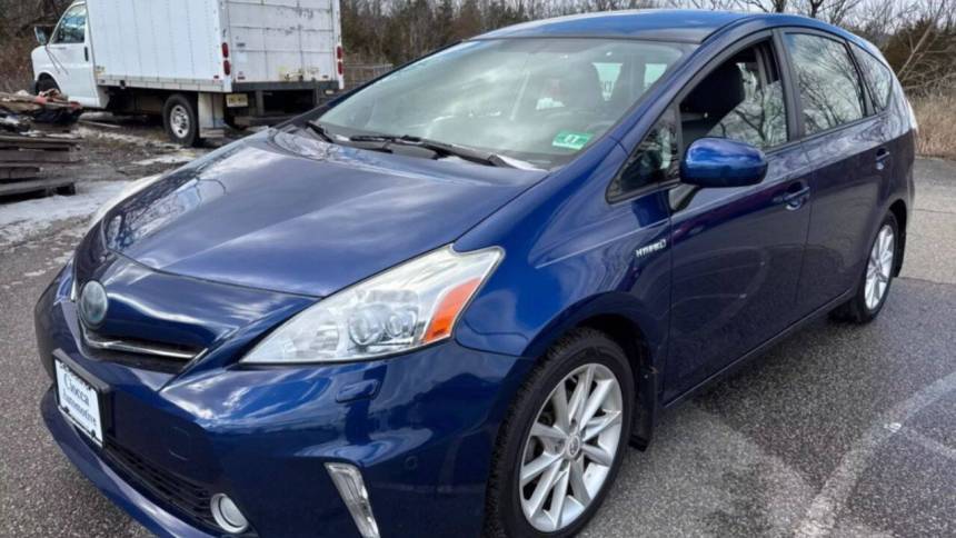 2012 Toyota Prius v Five — Wagon — 132,574 mi — Hazel Crest, IL