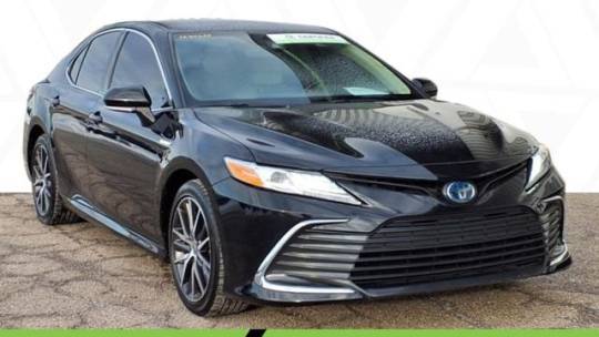 2021 Toyota Camry Hybrid XLE — Sedan — 79,856 mi — Cincinnnati, OH