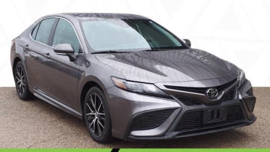 2022 Toyota Camry SE — Sedan — 66,913 mi — Cincinnnati, OH