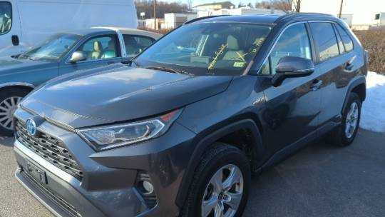 2021 Toyota RAV4 Hybrid XLE — SUV — 74,439 mi — Cincinnnati, OH
