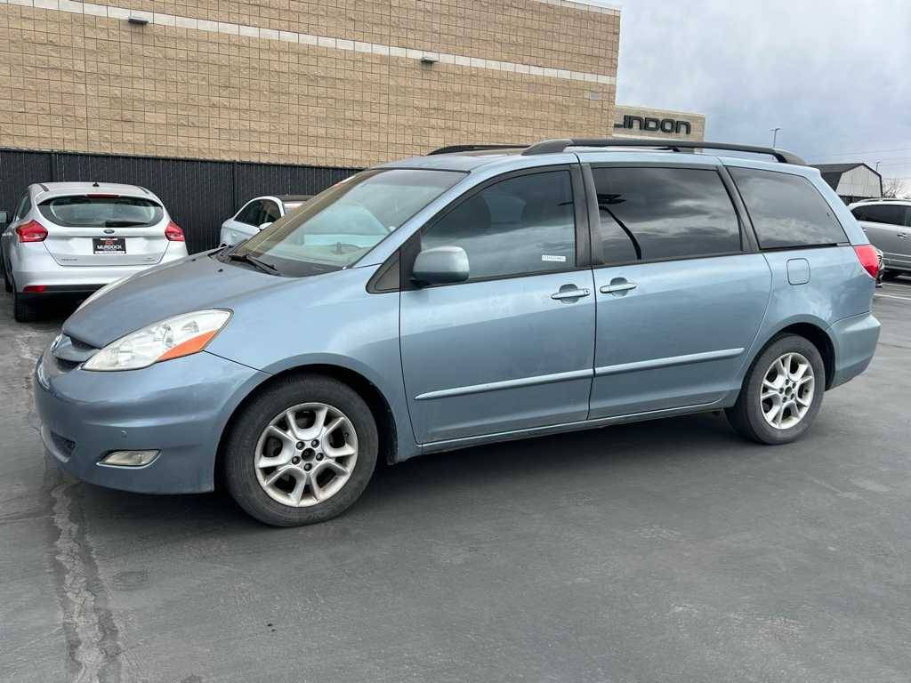 2010 Toyota Sienna XLE — Minivan — 193,326 mi — Lindon, UT