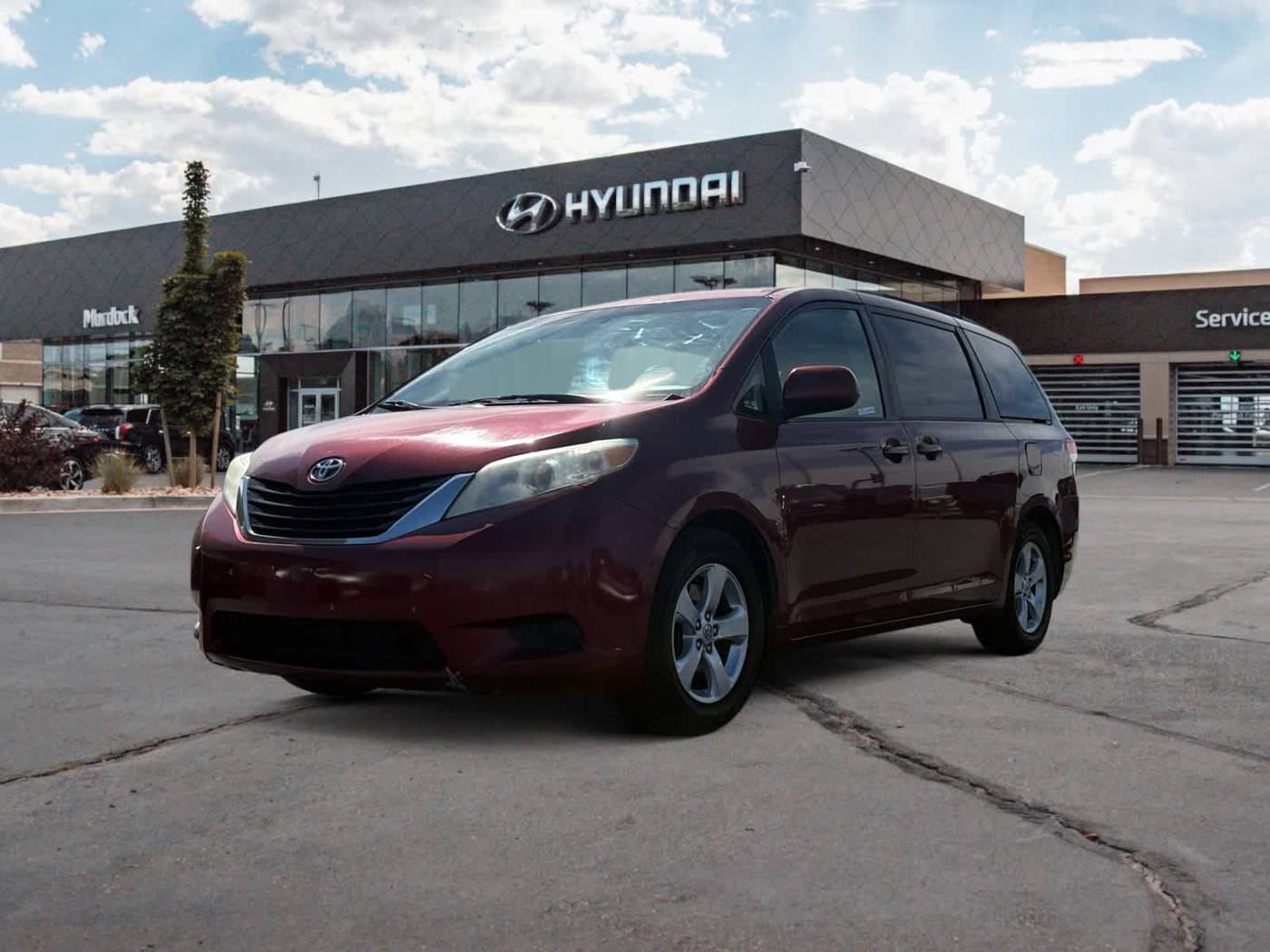 2014 Toyota Sienna LE — Minivan — 157,846 mi — Lindon, UT
