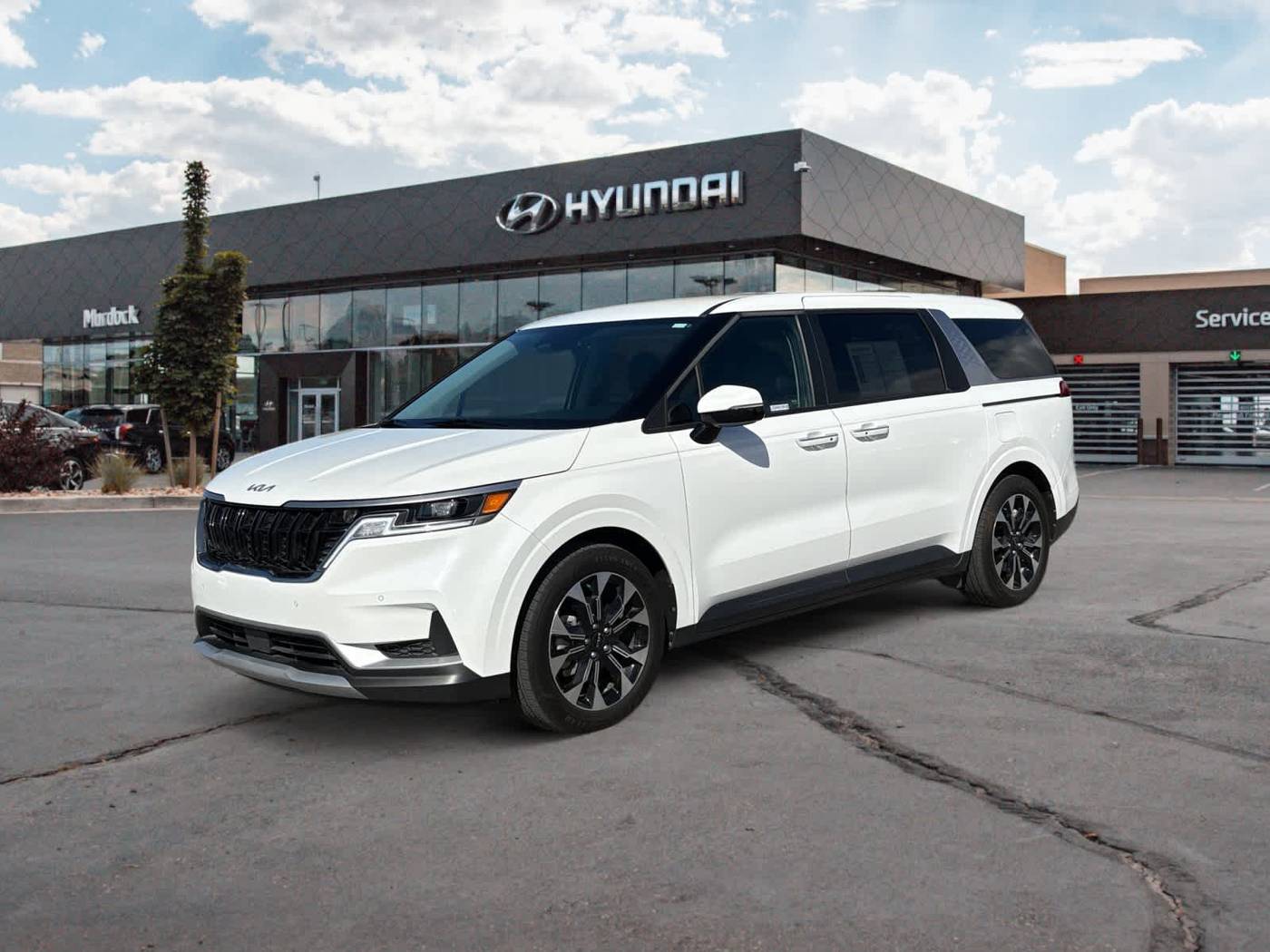 2024 Kia Carnival EX — Minivan — 23,094 mi — Lindon, UT