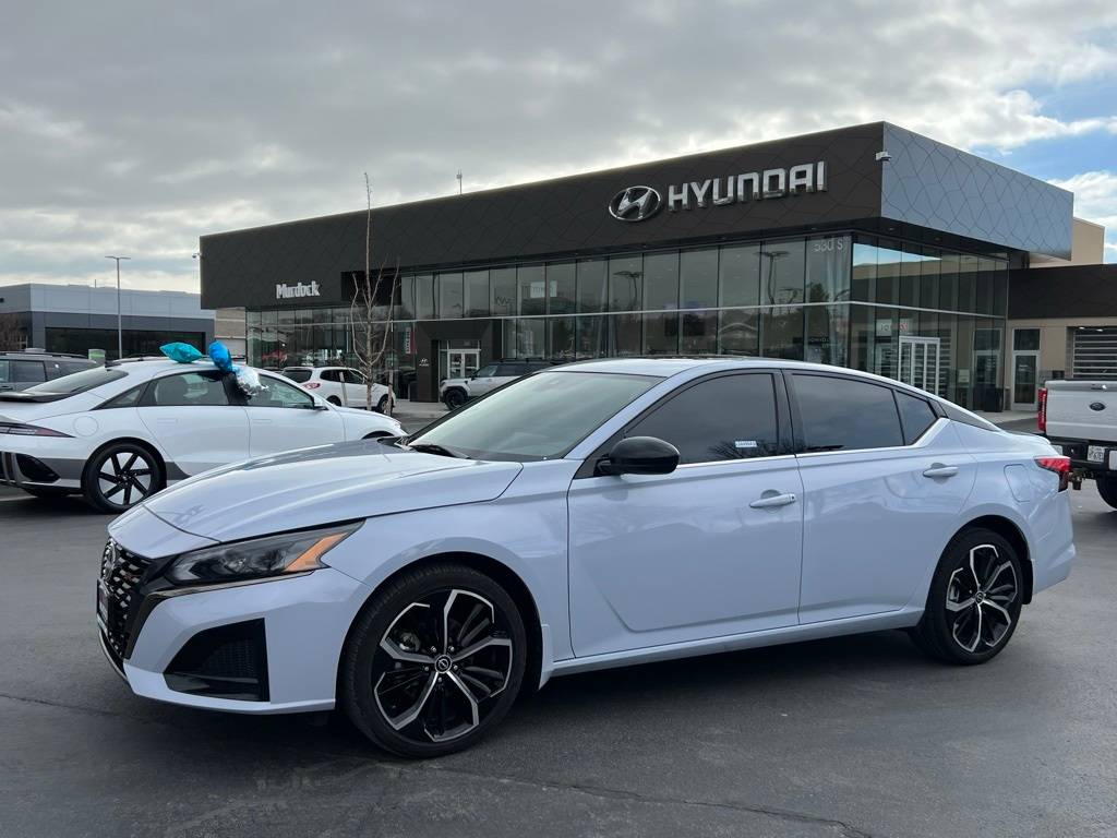 2023 Nissan Altima SR — Sedan — 11,514 mi — Lindon, UT