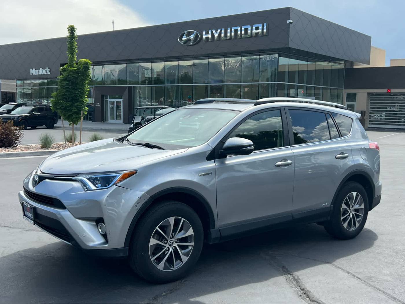 2017 Toyota RAV4 Hybrid XLE — SUV — 101,778 mi — Lindon, UT