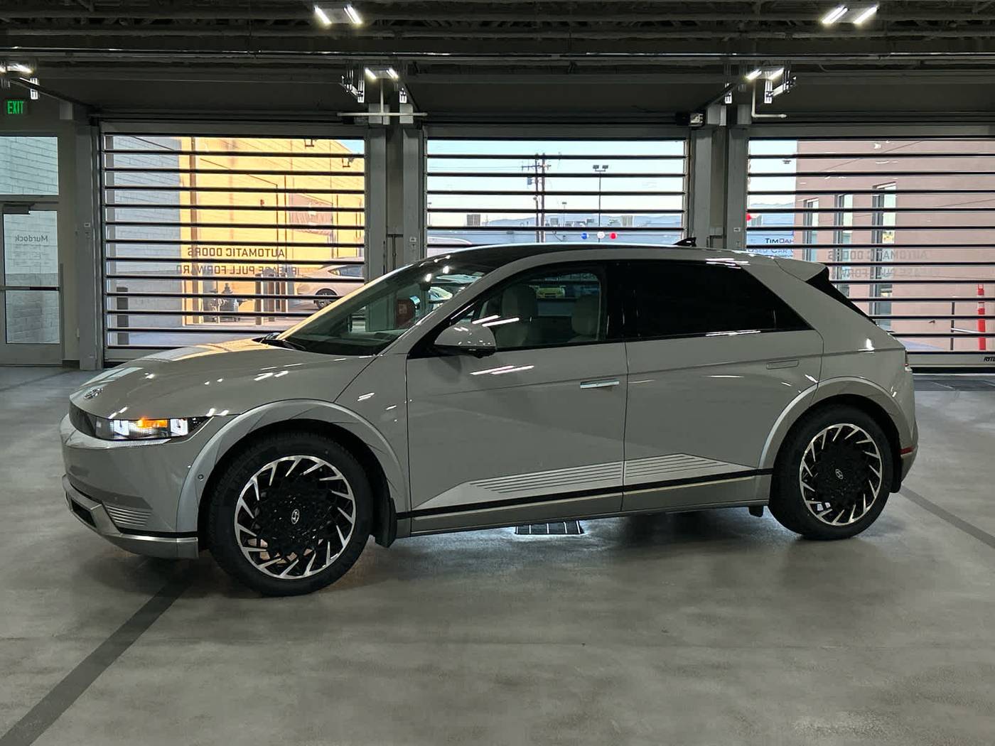 2023 Hyundai IONIQ 5 Limited — SUV — 16,461 mi — Murray, UT