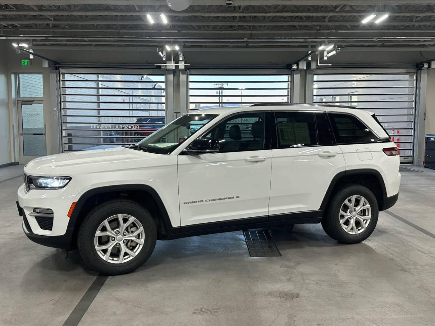 2023 Jeep Grand Cherokee Limited — SUV — 74,210 mi — Murray, UT