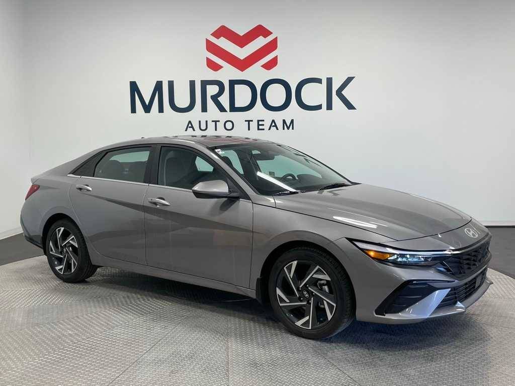 2024 Hyundai Elantra SEL — Sedan — 3,809 mi — Murray, UT