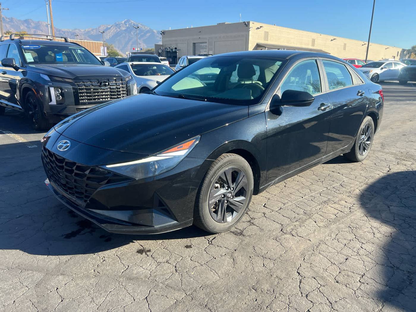 2023 Hyundai Elantra SEL — Sedan — 42,614 mi — Murray, UT