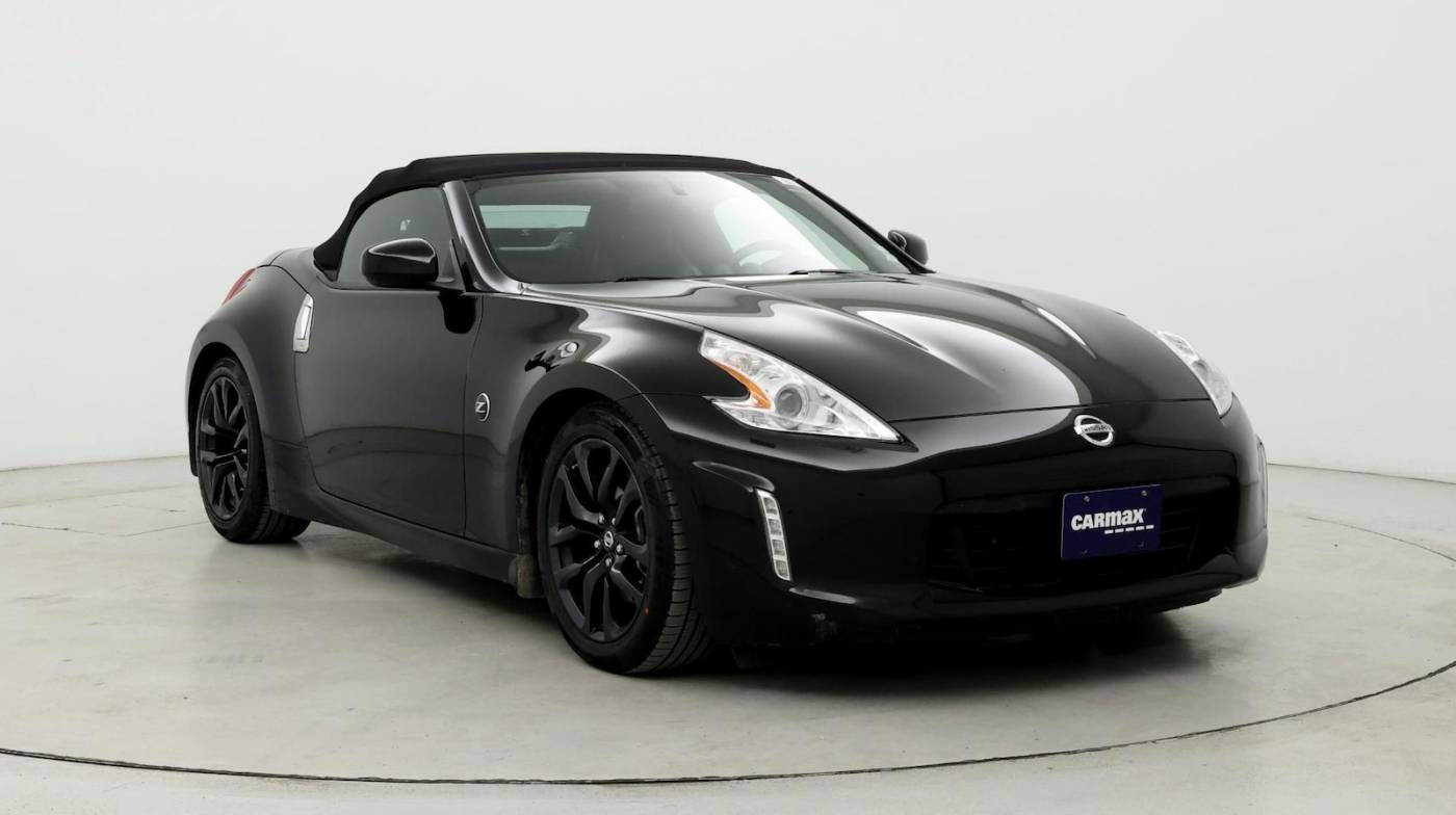 2017 Nissan 370Z Touring — Convertible — 20,854 mi — Springfield, IL
