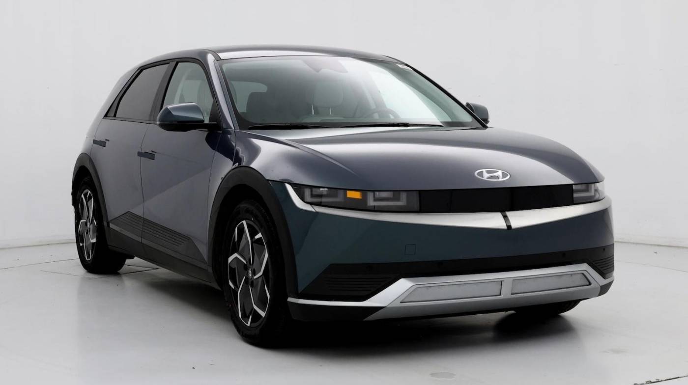 2022 Hyundai IONIQ 5 SEL — SUV — 31,878 mi — Springfield, IL