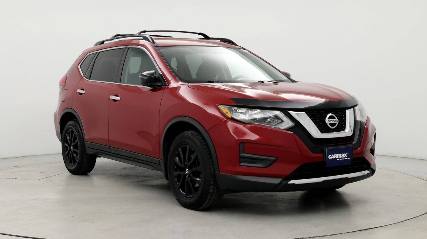 2017 Nissan Rogue SV — SUV — 83,279 mi — Springfield, IL
