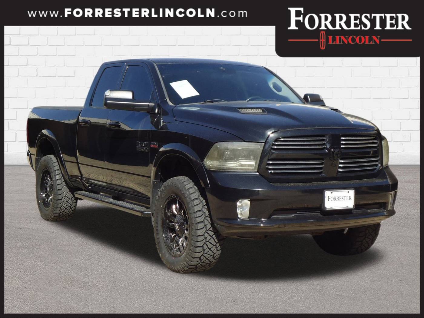 2015 Ram 1500 Sport — Pickup Truck — 116,204 mi — Chambersburg, PA
