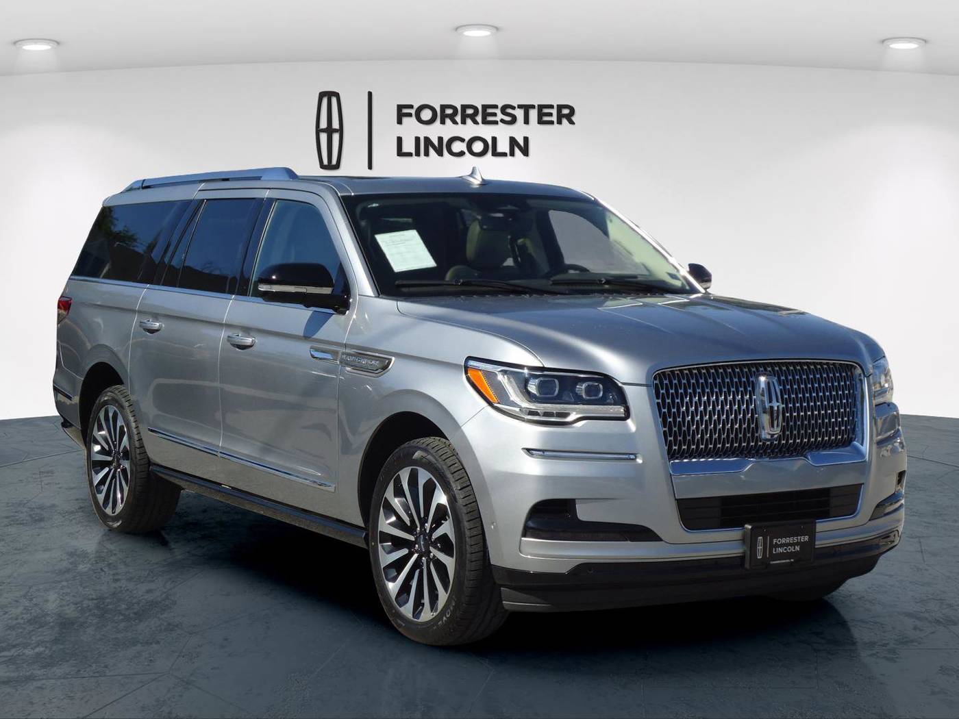 2023 Lincoln Navigator Reserve — SUV — 44,066 mi — Chambersburg, PA