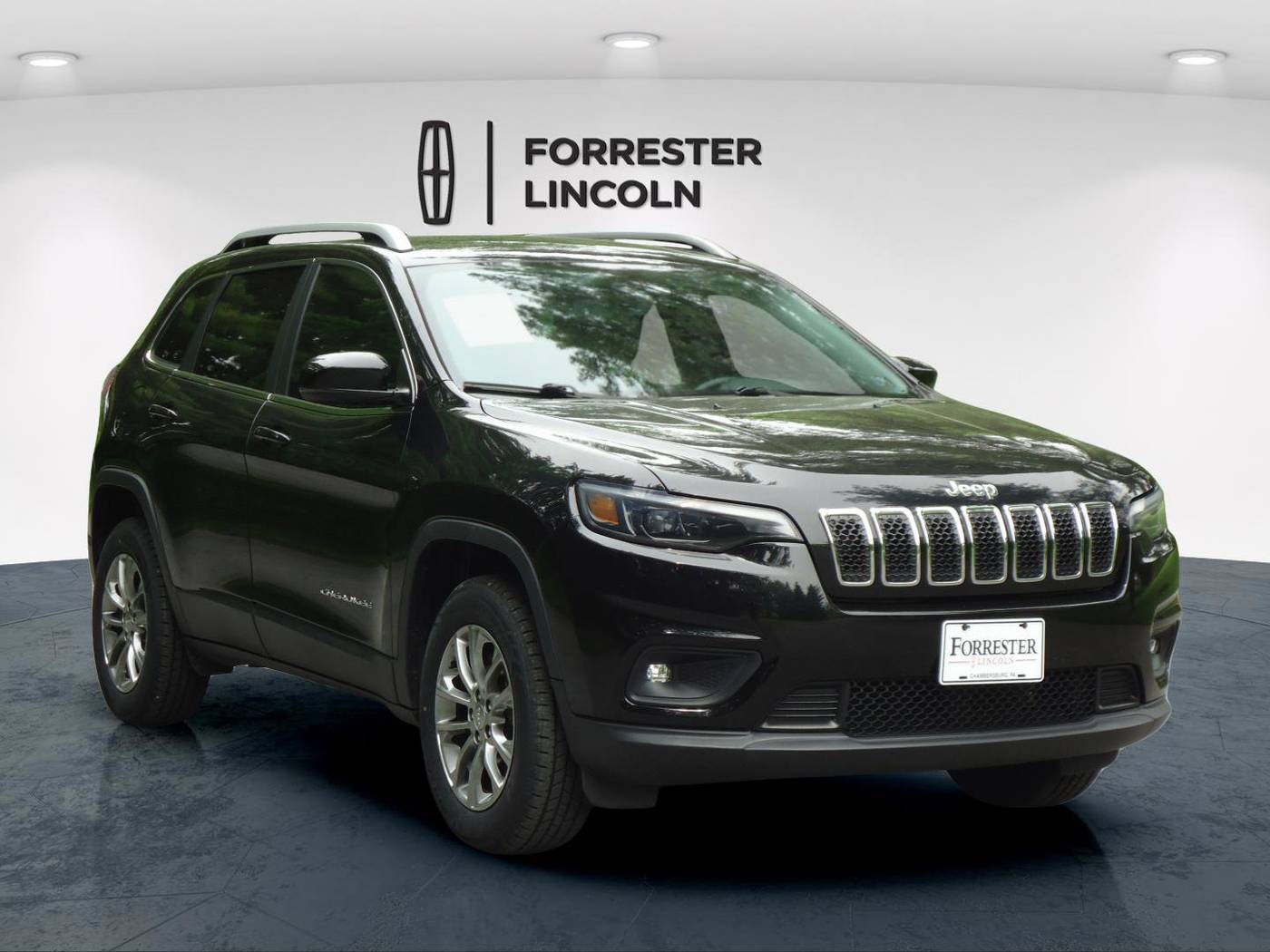 2019 Jeep Cherokee Latitude Plus — SUV — 40,020 mi — Chambersburg, PA