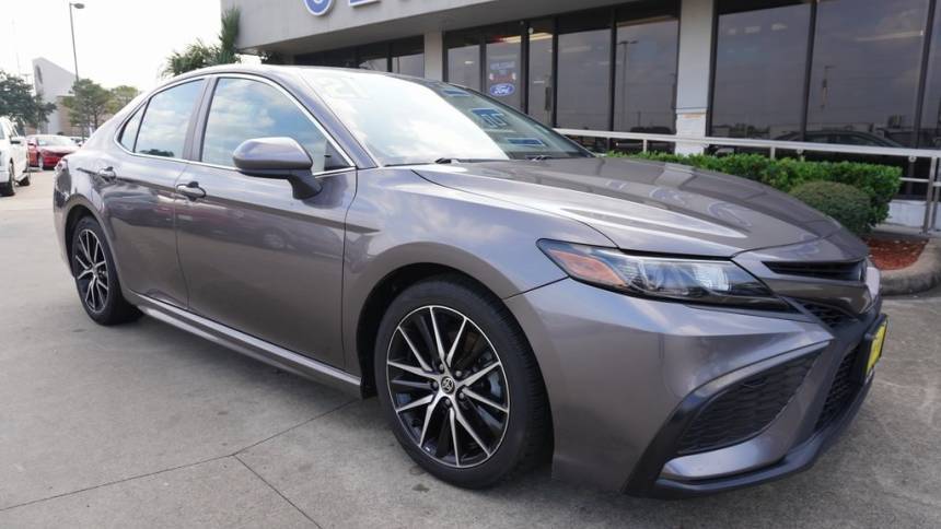 2021 Toyota Camry SE — Sedan — 70,171 mi — Pasadena, TX