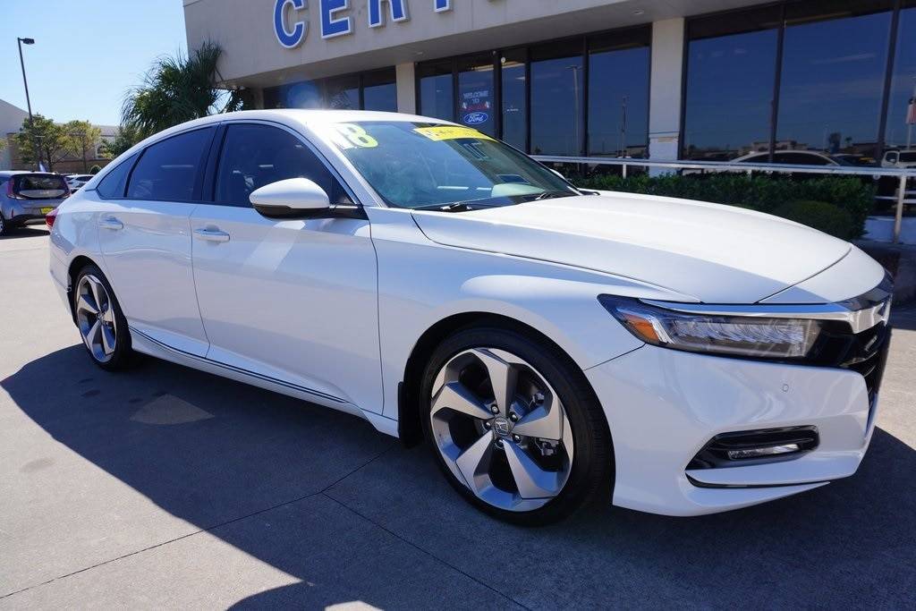2018 Honda Accord Touring — Sedan — 72,741 mi — Pasadena, TX