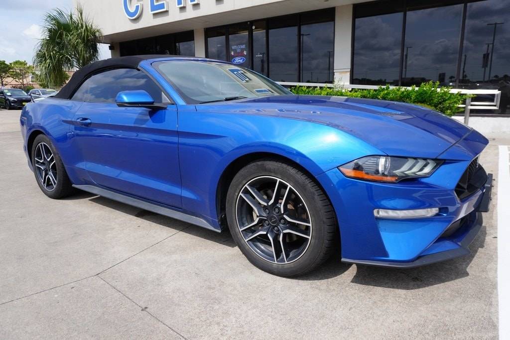 2018 Ford Mustang EcoBoost Premium — Convertible — 111,418 mi — Pasadena, TX