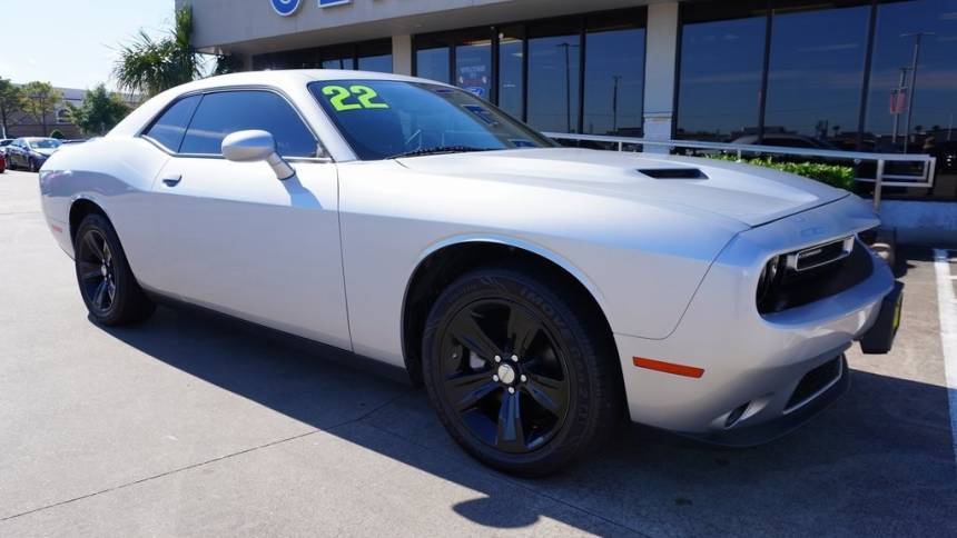 2022 Dodge Challenger SXT — Coupe — 25,021 mi — Pasadena, TX