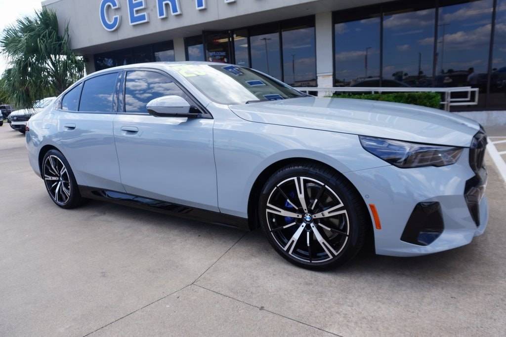 2025 BMW 5 Series 530i — Sedan — 16,106 mi — Pasadena, TX