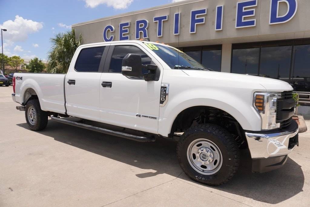 2019 Ford Super Duty F-250 XL — Pickup Truck — 120,156 mi — Pasadena, TX