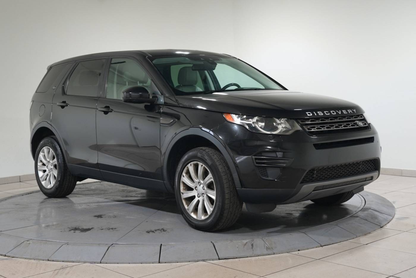 2015 Land Rover Discovery Sport SE — SUV — 101,205 mi — Somerville, NJ
