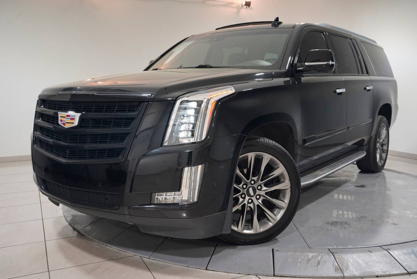 2020 Cadillac Escalade Luxury — SUV — 65,000 mi — Somerville, NJ