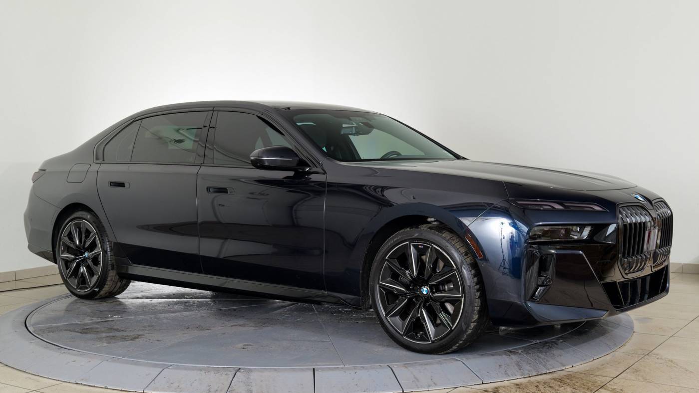 2023 BMW 7 Series 760i — Sedan — 6,859 mi — Somerville, NJ