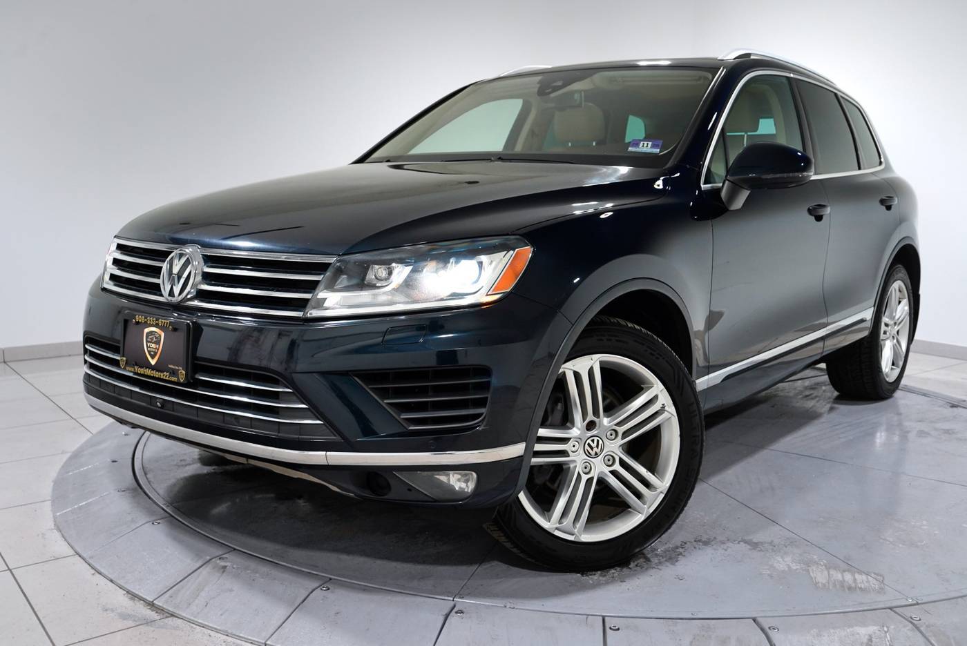 2015 Volkswagen Touareg V6 Executive — SUV — 139,532 mi — Somerville, NJ