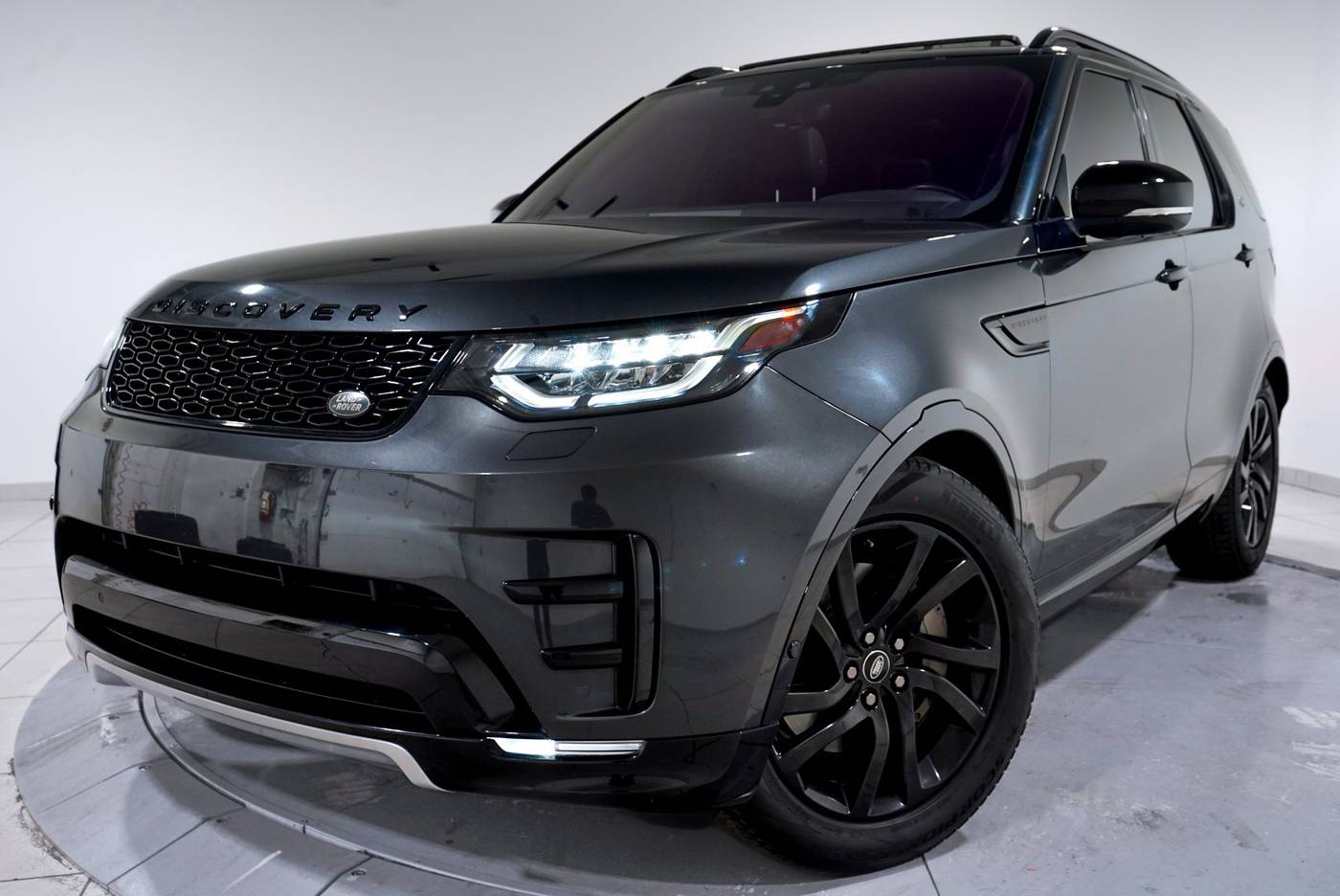 2020 Land Rover Discovery Landmark Edition — SUV — 48,609 mi — Somerville, NJ
