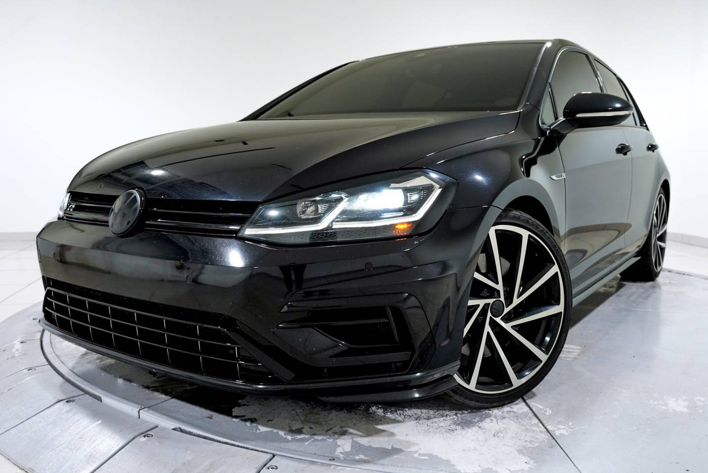 2019 Volkswagen Golf R Base — Hatchback — 71,801 mi — Somerville, NJ